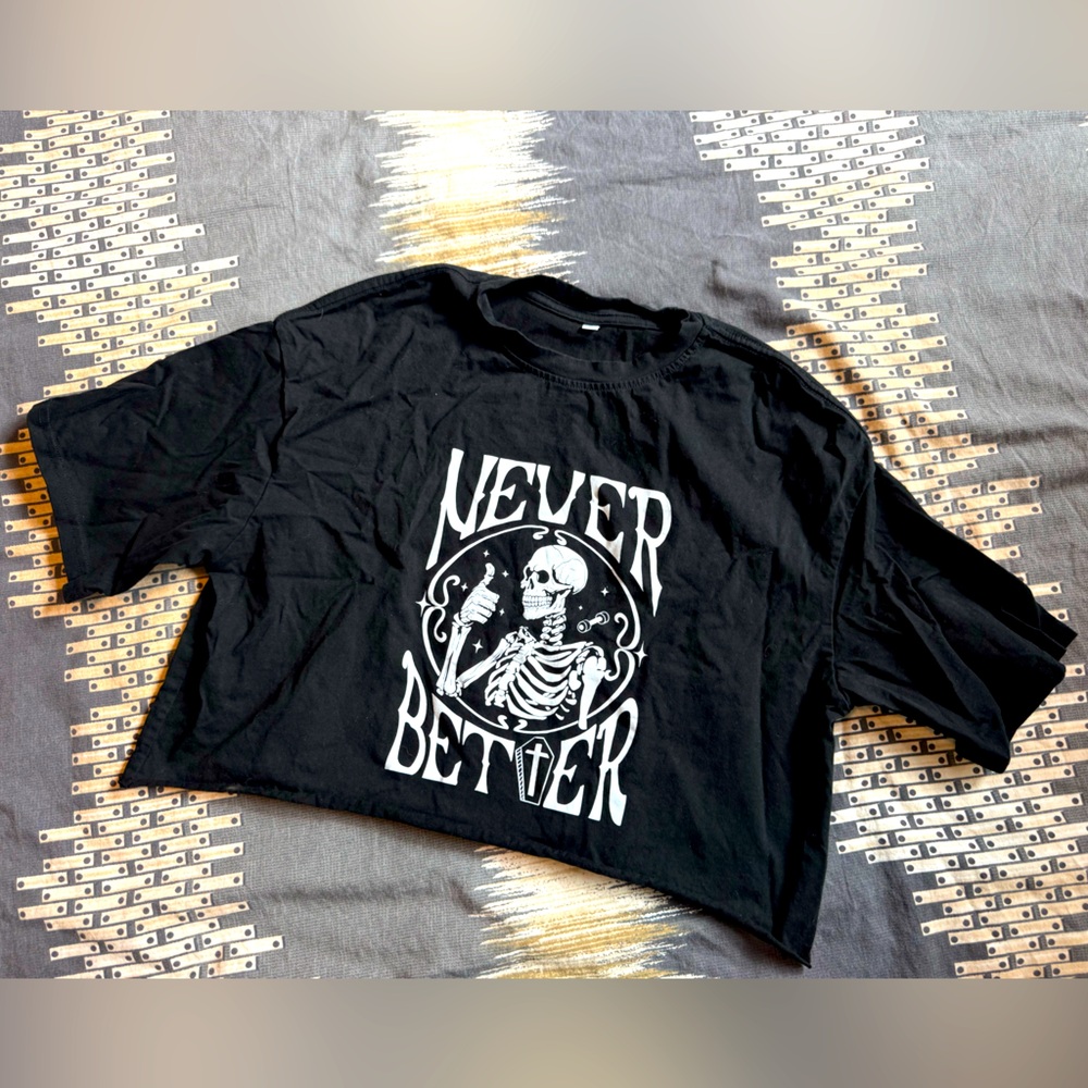 Iron Panda Cropped Black Graphic Gym Tee